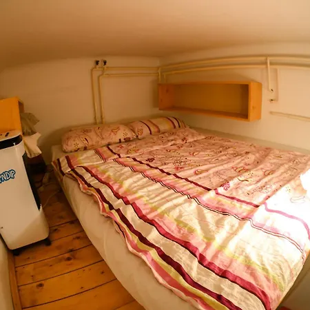 Downtown Cozy Private Studio For 1-2 People Apartament *